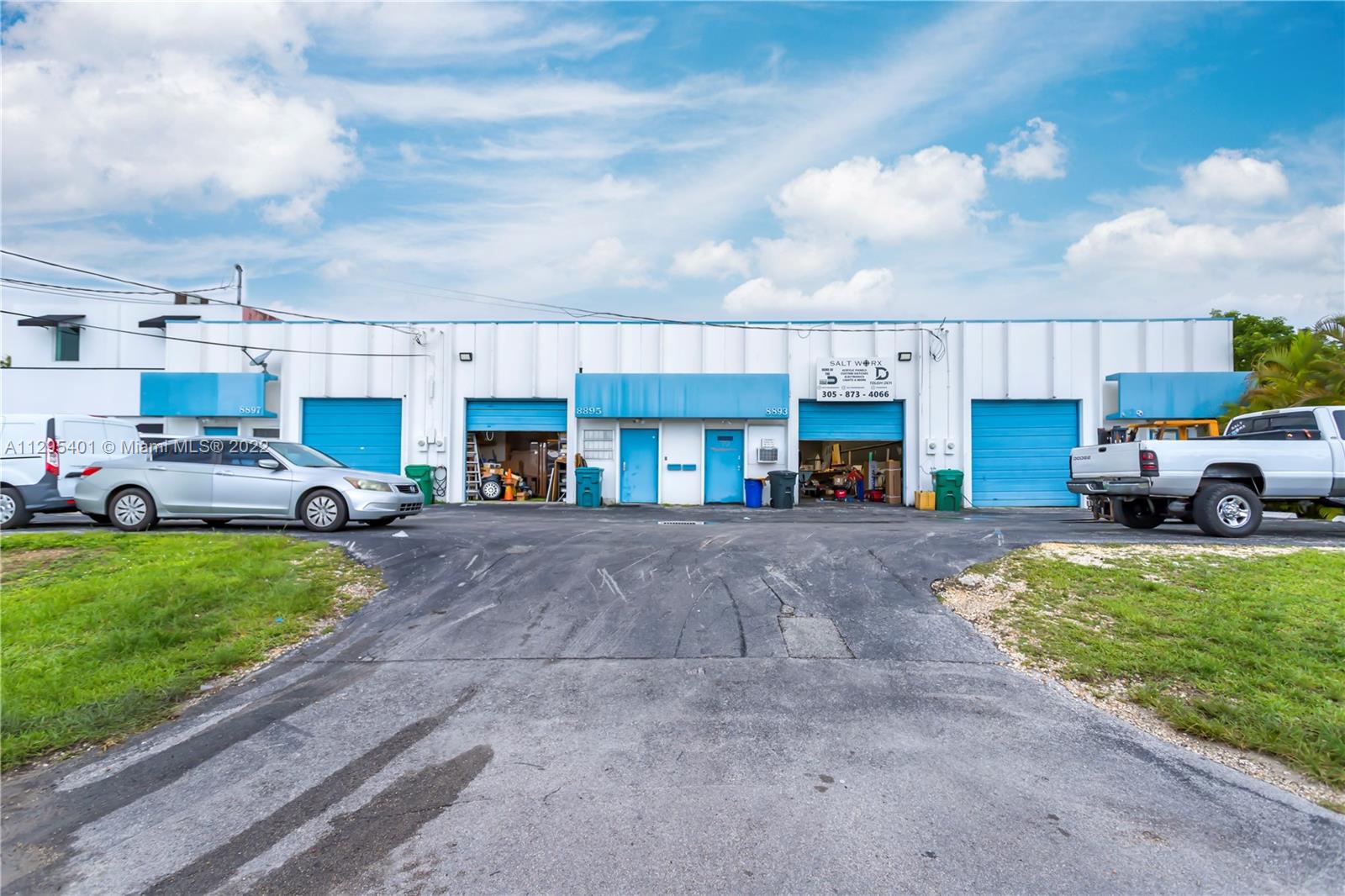 See details 8891-8897 / sq. ft. $ 2022-10-28 0 Photo