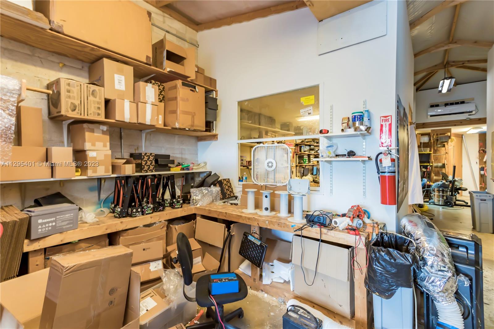 See details 8891-8897 / sq. ft. $ 2022-10-28 0 Photo