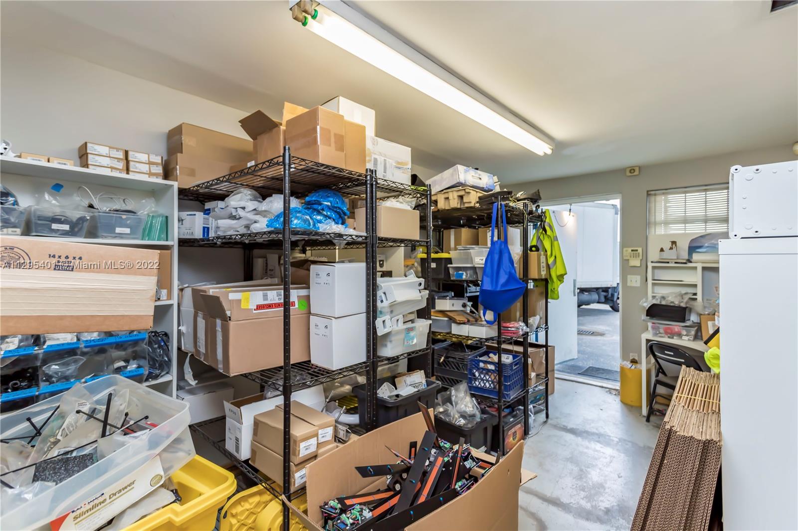 See details 8891-8897 / sq. ft. $ 2022-10-28 0 Photo