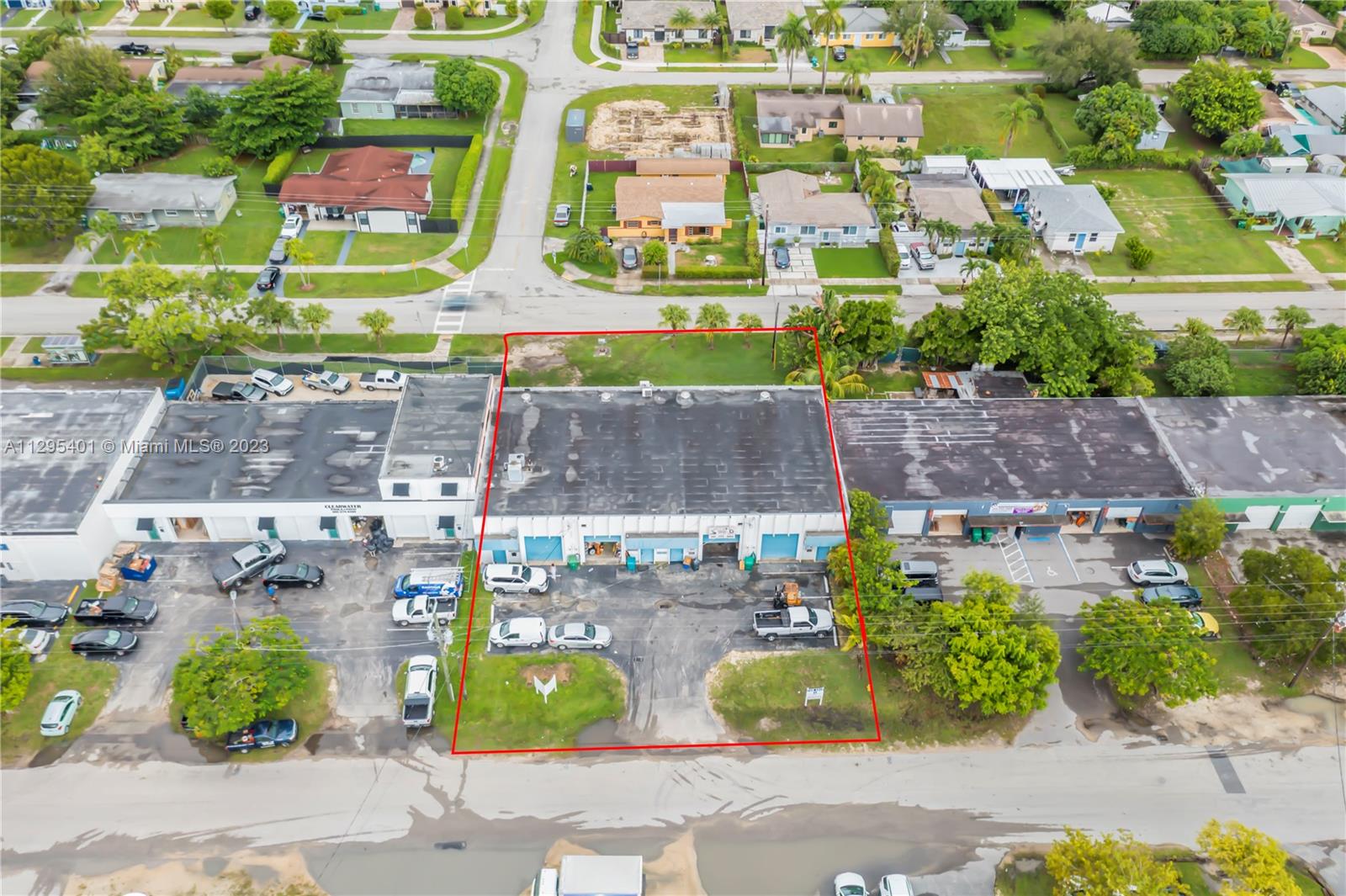 See details 8891-8897 / sq. ft. $ 2022-10-28 0 Photo