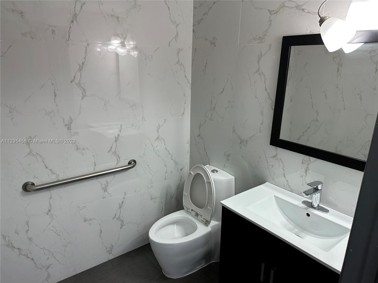 See details / sq. ft. $ 2022-10-29 0 Photo