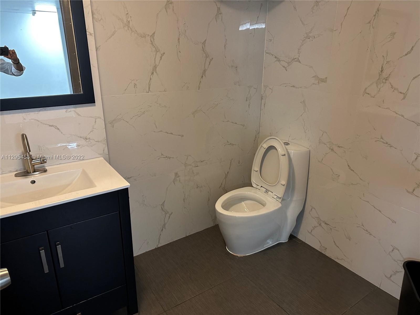 See details / sq. ft. $ 2022-10-29 0 Photo