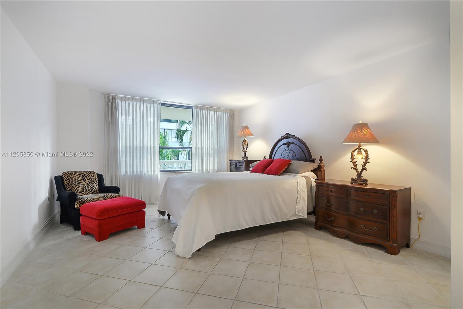 Photo of 9801 Collins Ave #5T, Bal Harbour, Florida, 33154 - Master Bedroom