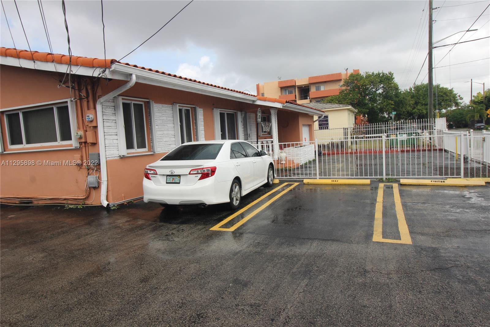 See details / 6592 sq. ft. $ 2023-01-30 0 Photo