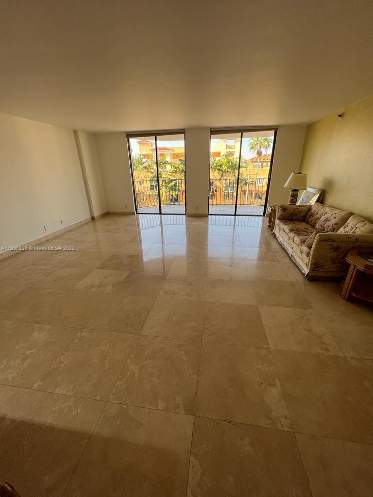 Photo of 8877 Collins Ave #404, Surfside, Florida, 33154 -