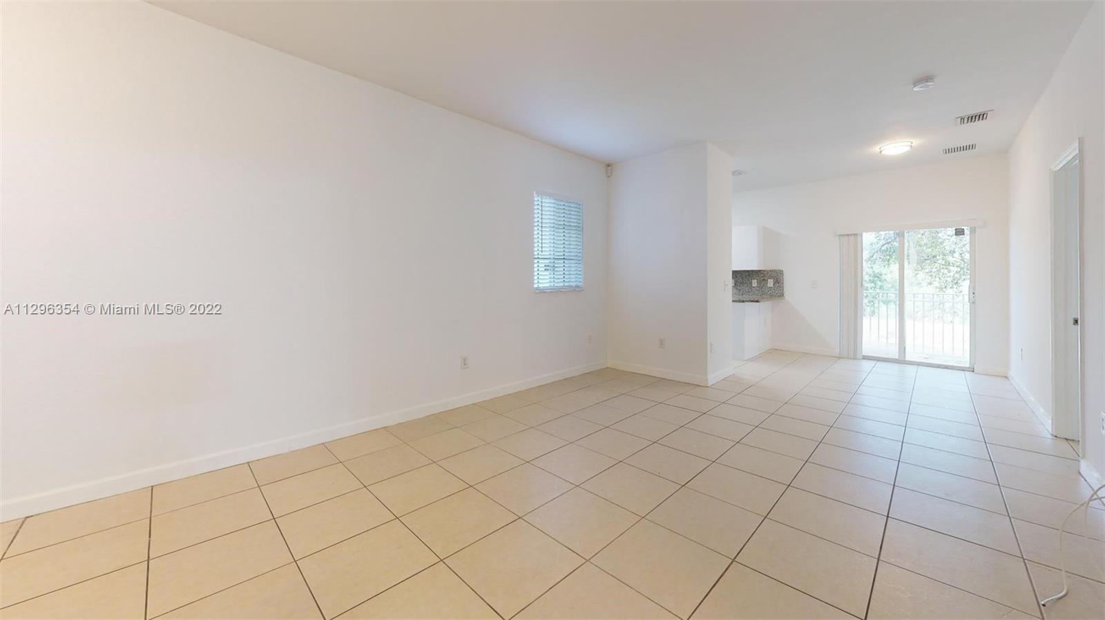 See details 201 / sq. ft. $ 2022-10-31 0 Photo