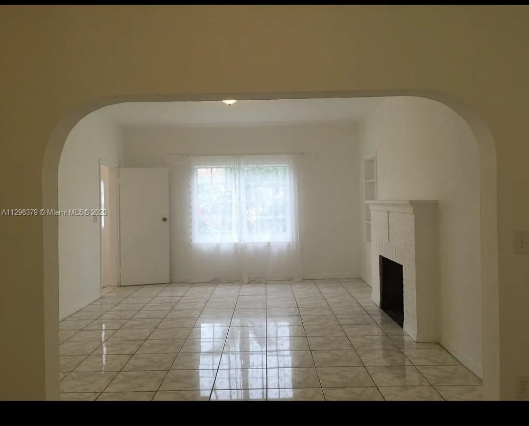 See details / sq. ft. $ 2023-01-17 0 Photo
