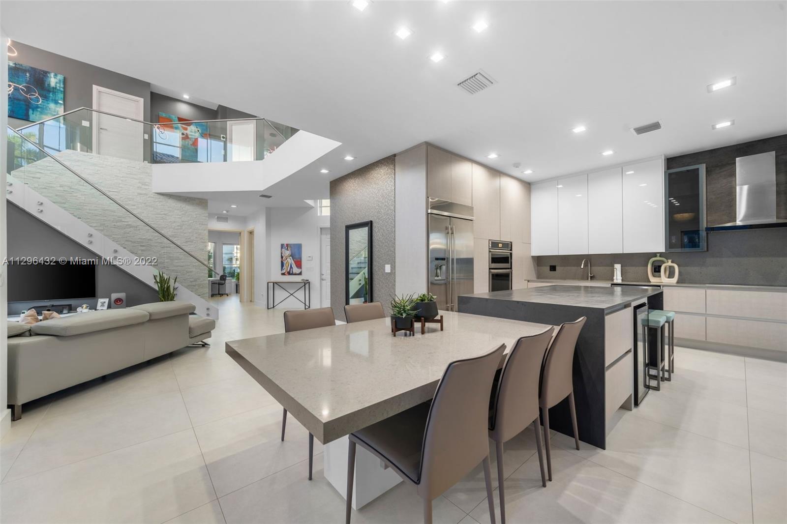 Photo of 1549 Breakwater Ter (1549), Hollywood, Florida, 33019 -