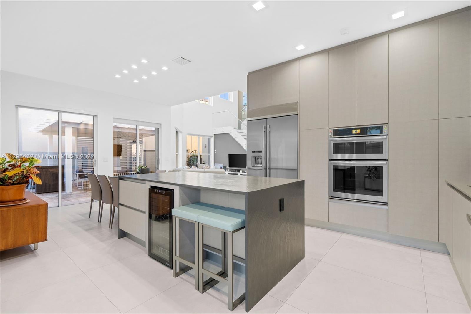 Photo of 1549 Breakwater Ter (1549), Hollywood, Florida, 33019 -