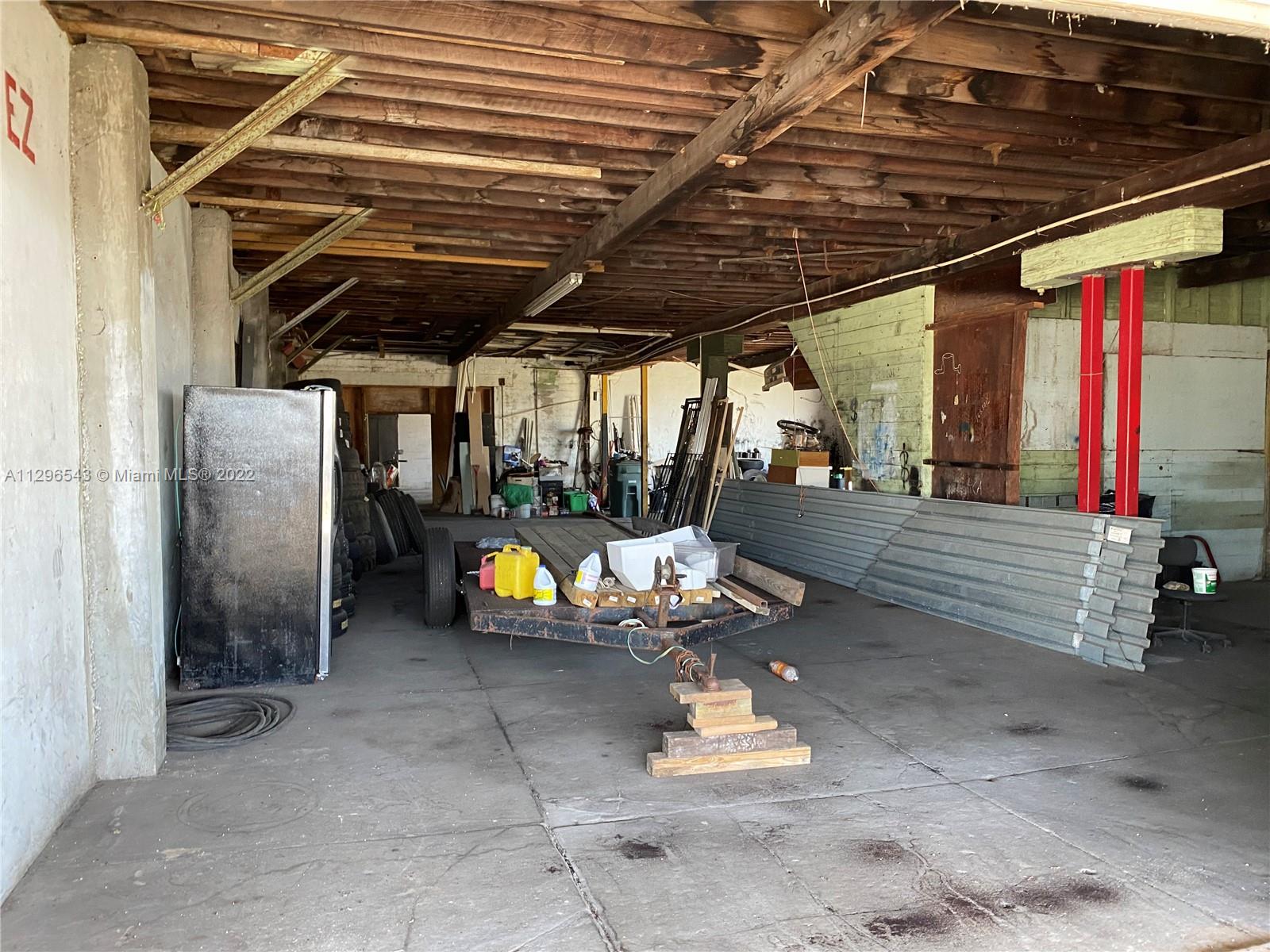 See details / sq. ft. $ 2022-11-01 0 Photo