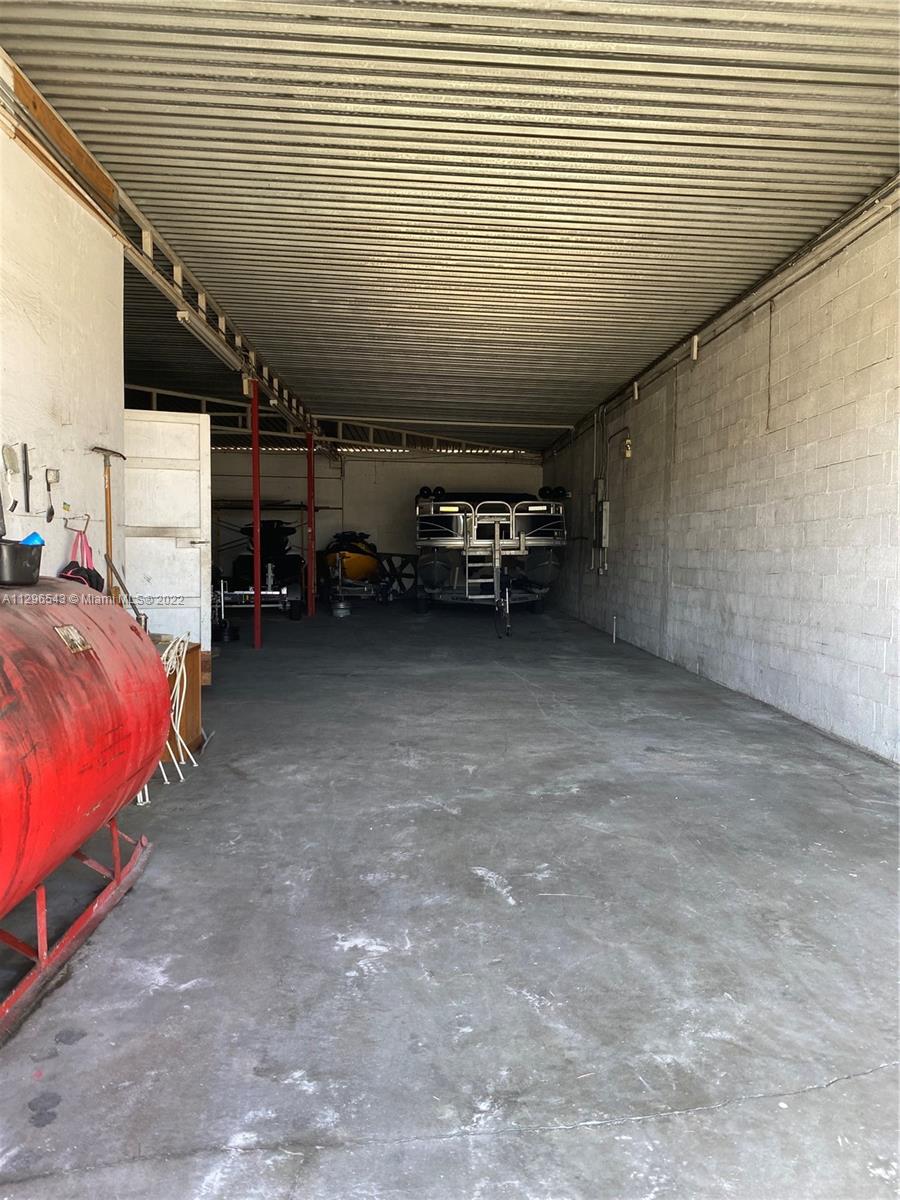 See details / sq. ft. $ 2022-11-01 0 Photo