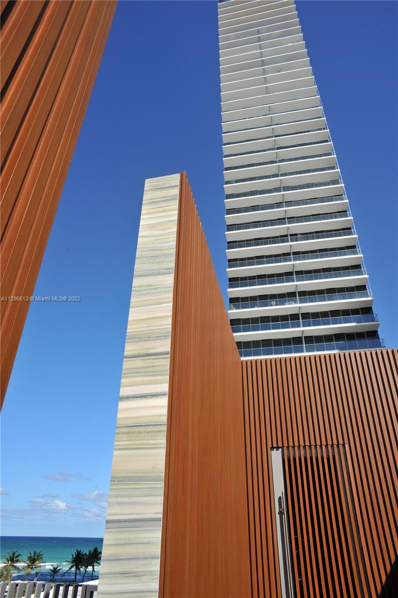 Подробнее PH 2 5 / 7 кв.футов $ 2022-11-01 0 Фото