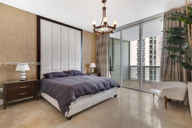 Ver detalles 1502 3 / 4 1979 sq. ft. $ 2022-11-01 0 foto