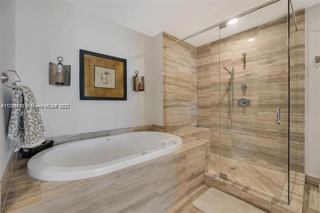 Ver detalles 1502 3 / 4 1979 sq. ft. $ 2022-11-01 0 foto