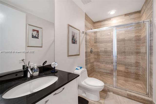 Ver detalles 1502 3 / 4 1979 sq. ft. $ 2022-11-01 0 foto