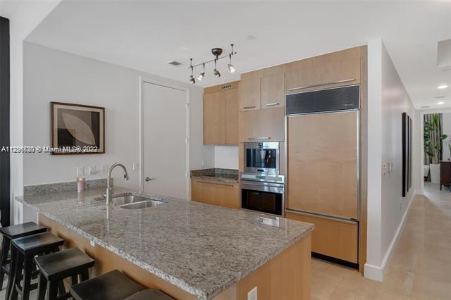 Ver detalles 1502 3 / 4 1979 sq. ft. $ 2022-11-01 0 foto