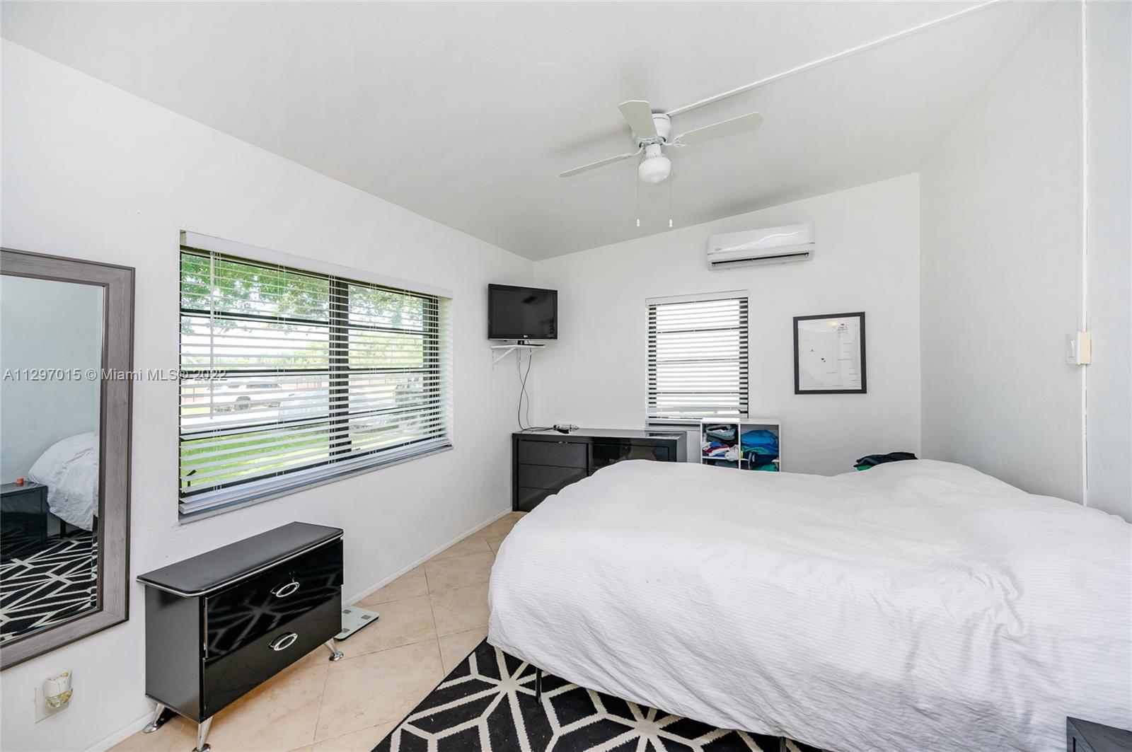 See details / 1666 sq. ft. $ 2022-12-31 0 Photo