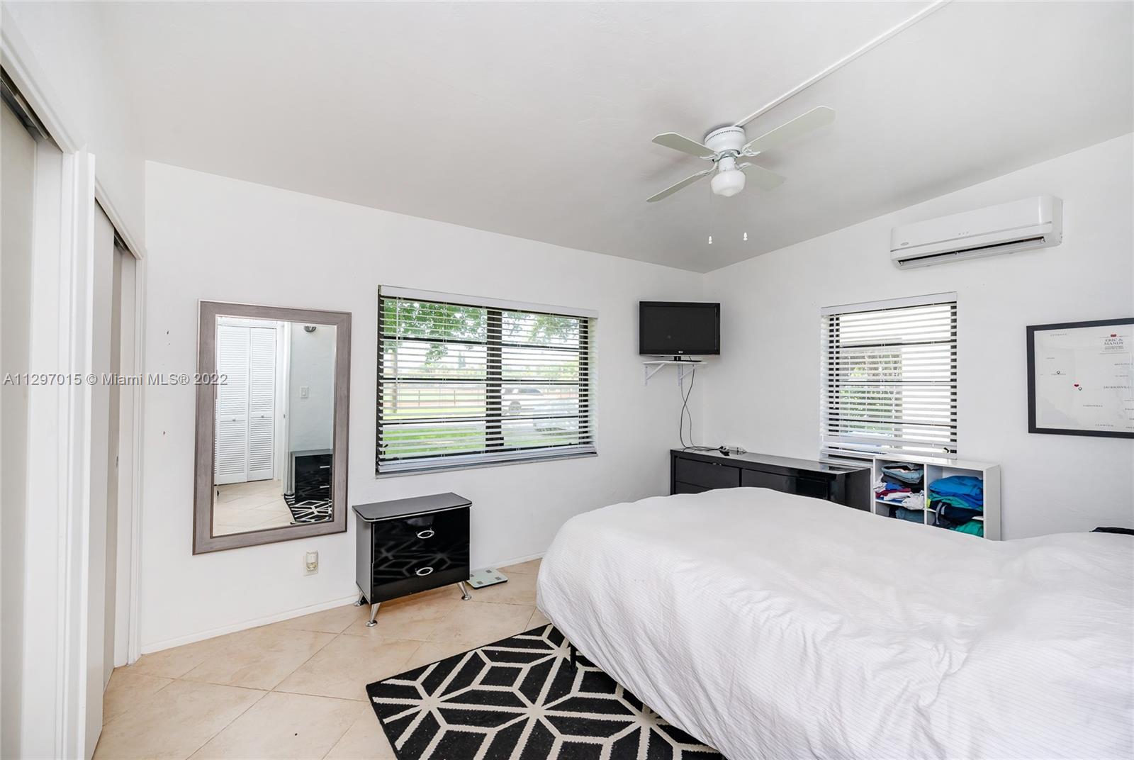 See details / 1666 sq. ft. $ 2022-12-31 0 Photo