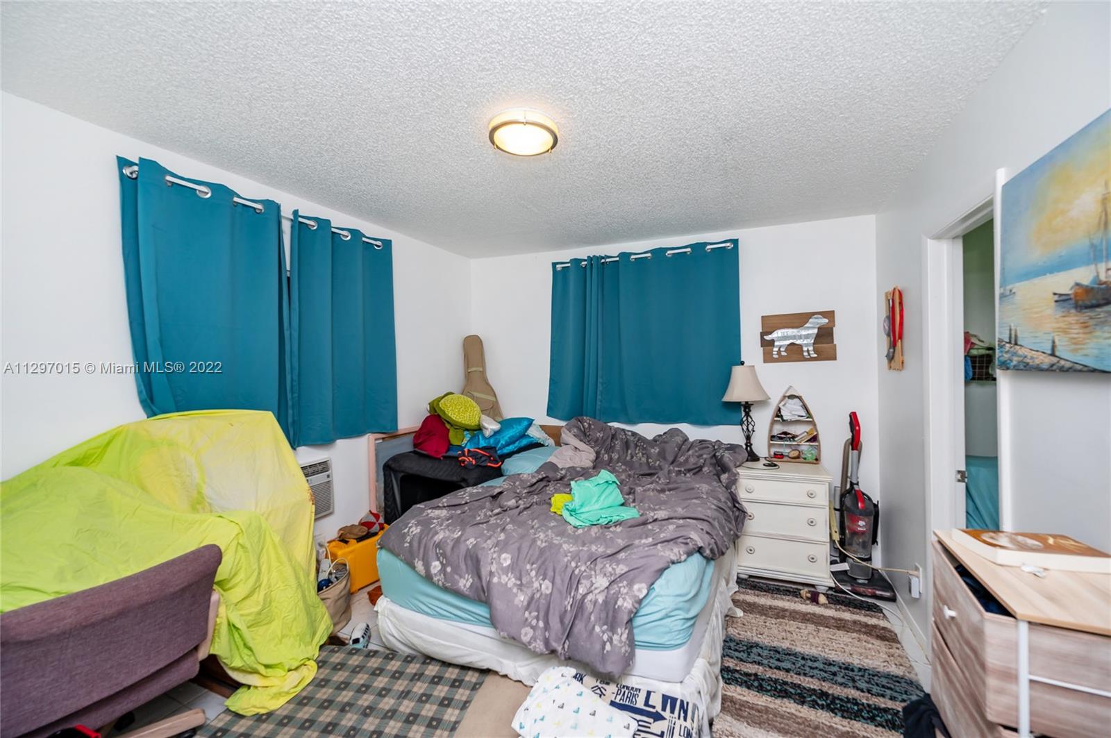 See details / 1666 sq. ft. $ 2022-12-31 0 Photo