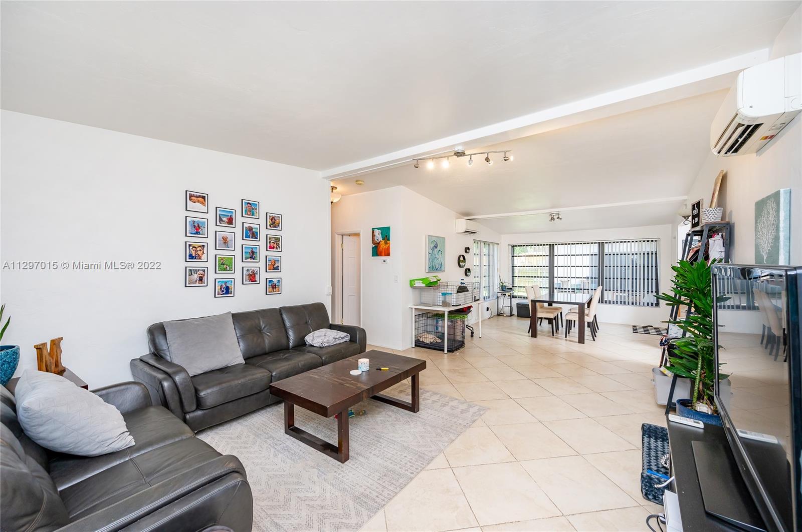 See details / 1666 sq. ft. $ 2022-12-31 0 Photo