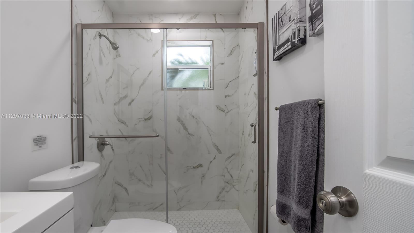 See details / 1620 sq. ft. $ 2022-11-02 0 Photo