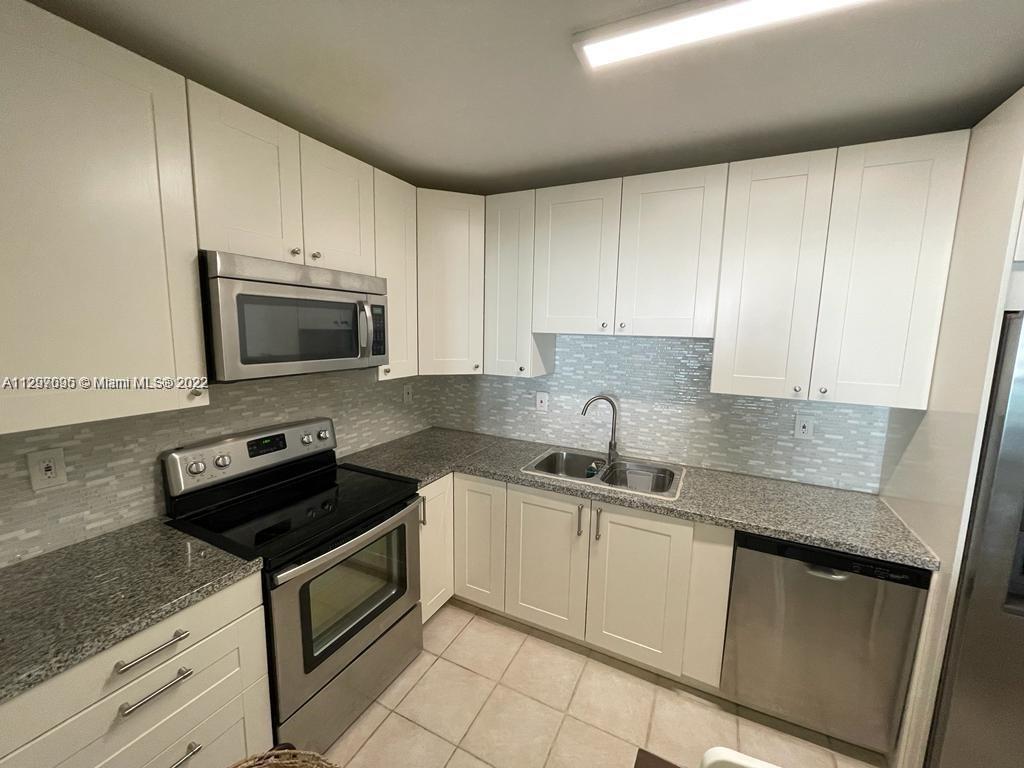 Photo of 19380 Collins Ave #605, Sunny Isles Beach, Florida, 33160 -