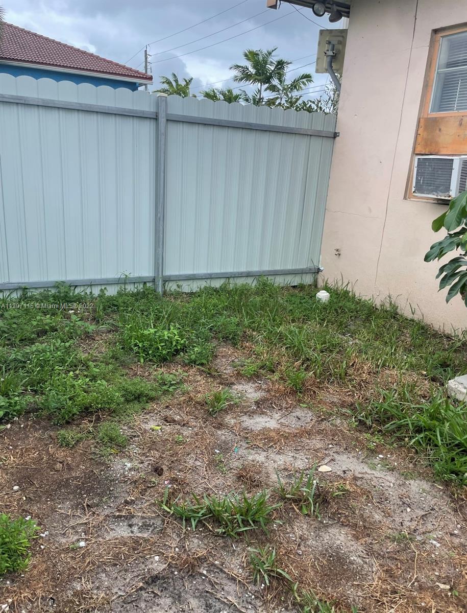 See details / 1020 sq. ft. $ 2022-11-14 0 Photo