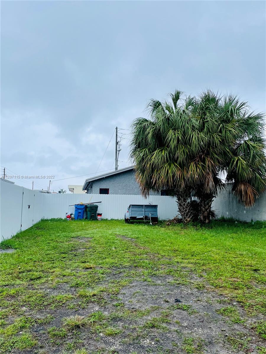 See details / 1020 sq. ft. $ 2022-11-14 0 Photo