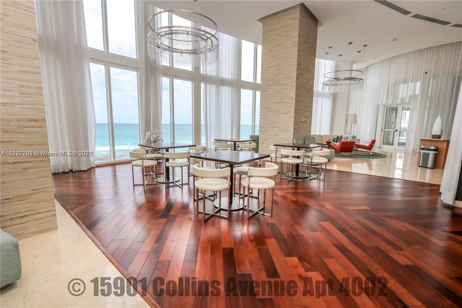 See details 4002 3 / 4 1979 sq. ft. $ 2022-11-02 0 Photo