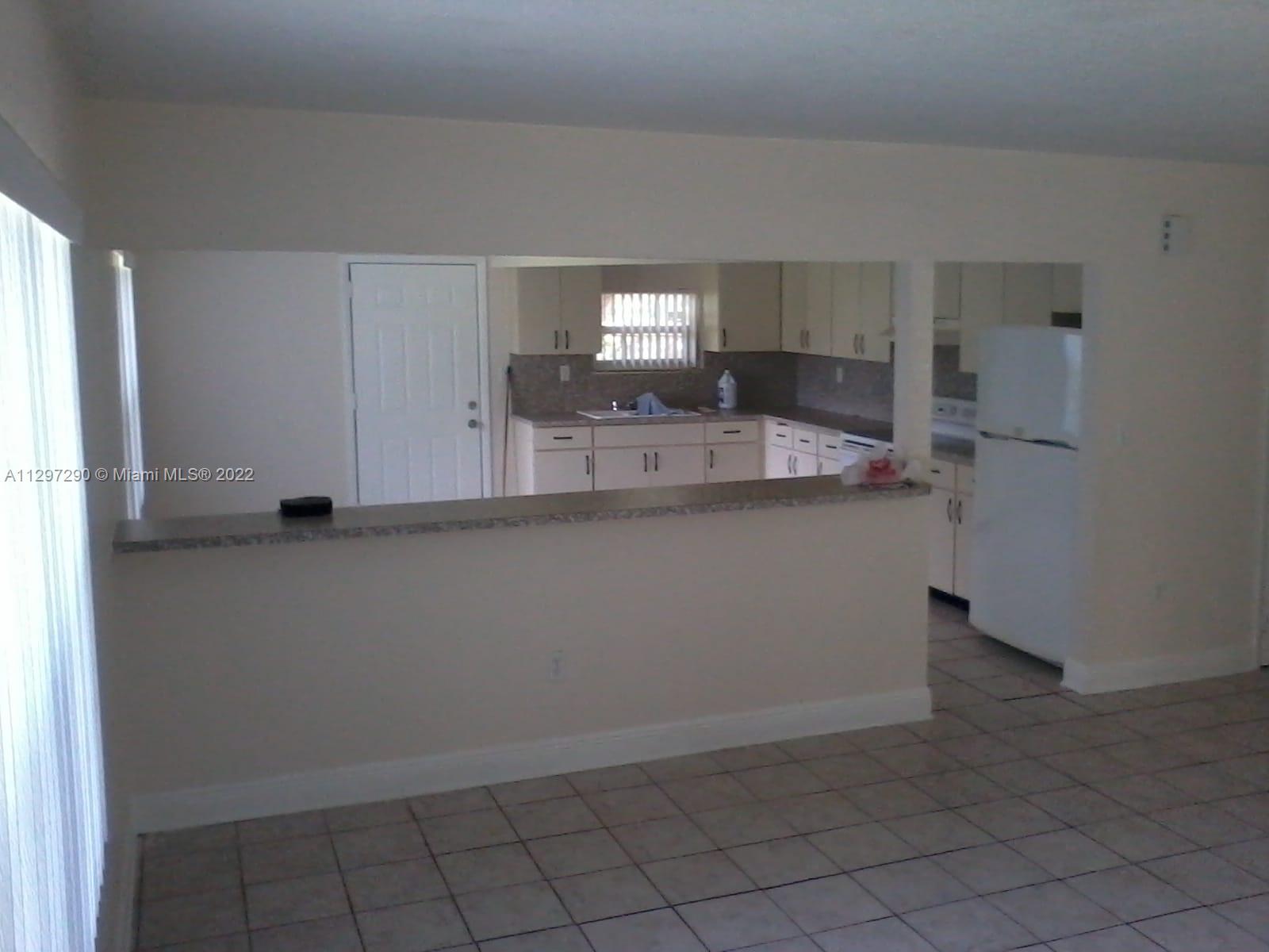 See details / 2356 sq. ft. $ 2022-11-02 0 Photo