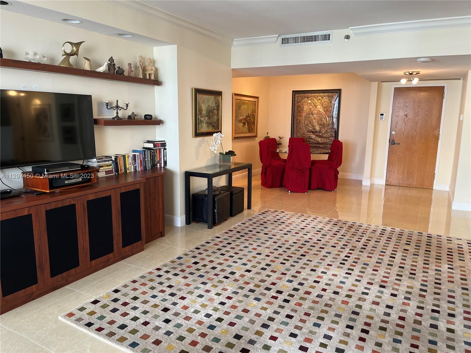 Photo of 20191 Country Club Dr #2004, Aventura, Florida, 33180 -