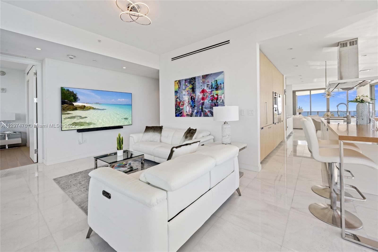 See details 3605 4 / 6 3204 sq. ft. $ 2022-11-02 0 Photo