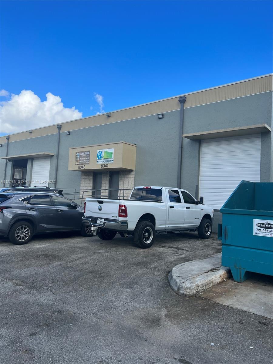 See details / sq. ft. $ 2022-11-02 0 Photo