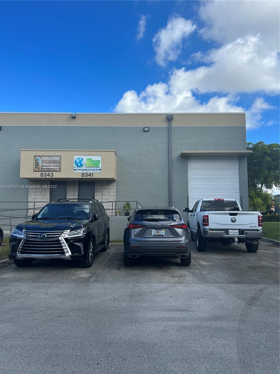 See details / sq. ft. $ 2022-11-02 0 Photo
