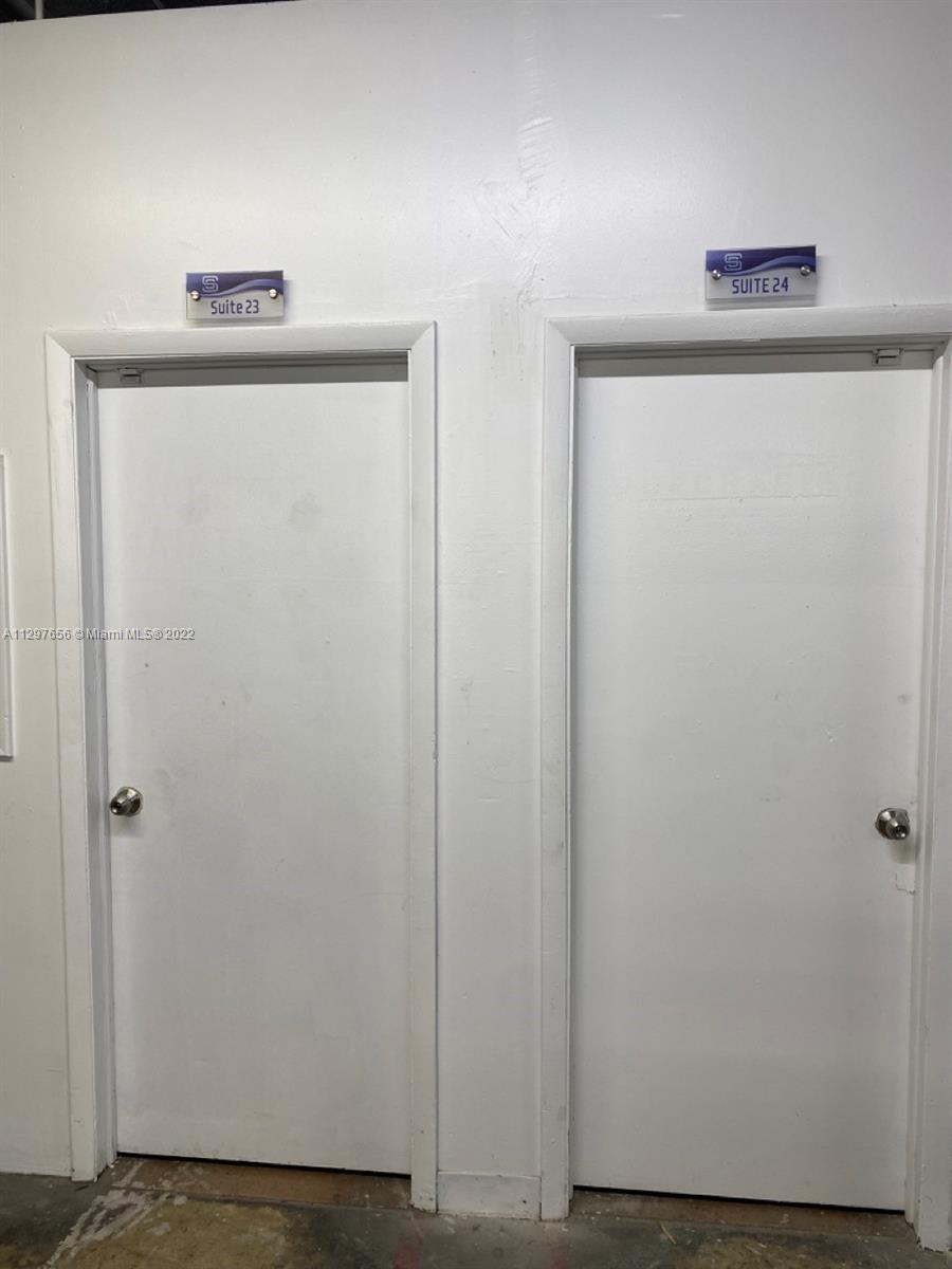 See details / sq. ft. $ 2022-11-02 0 Photo