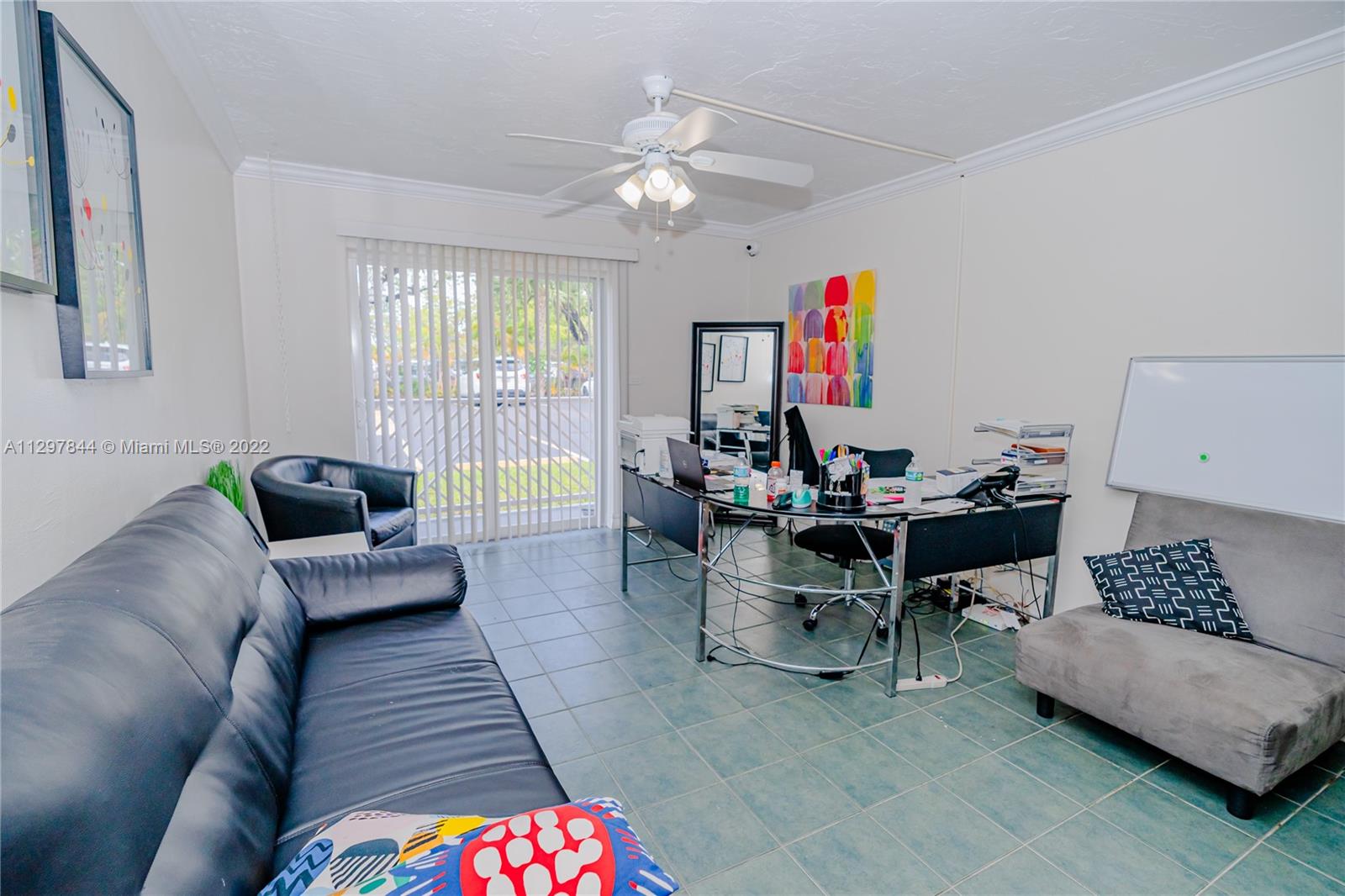 See details / sq. ft. $ 2022-12-13 0 Photo