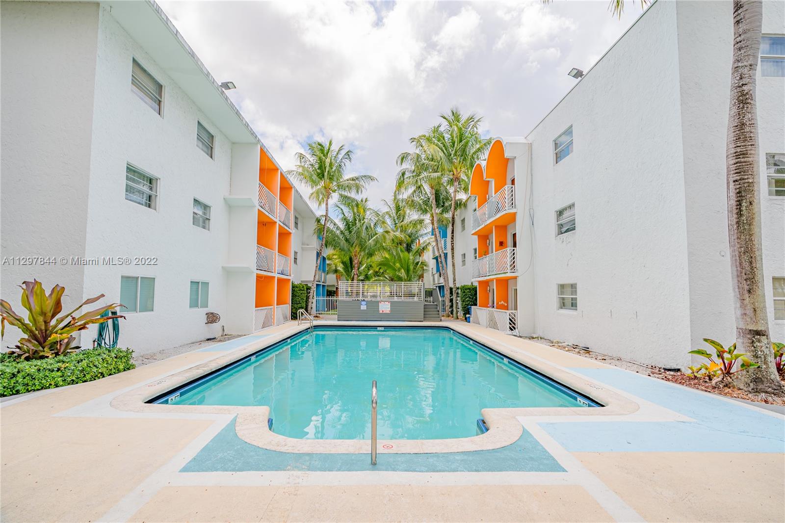 See details / sq. ft. $ 2022-12-13 0 Photo