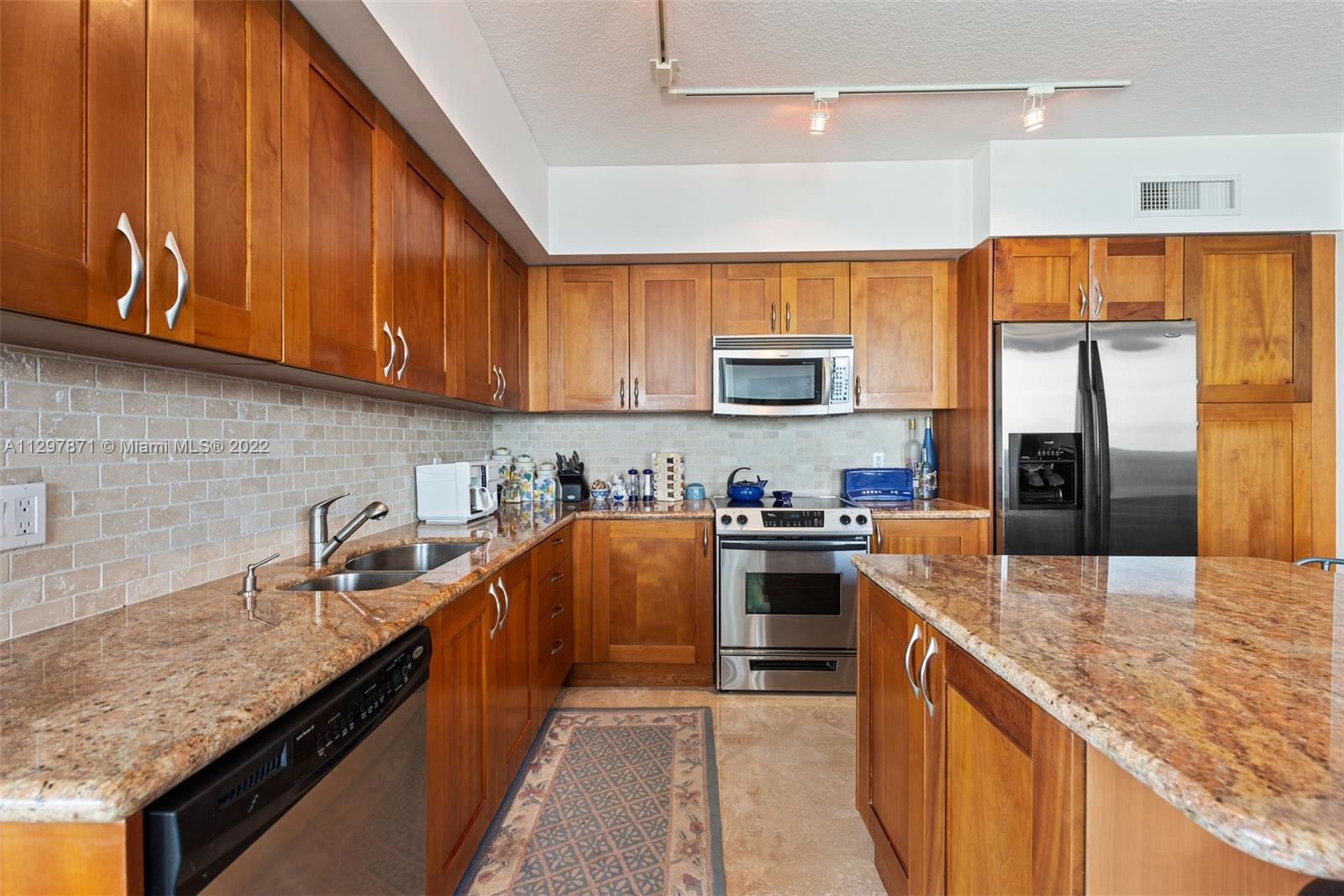 Photo of 1745 Hallandale Beach Blvd #2302W, Hallandale Beach, Florida, 33009 -