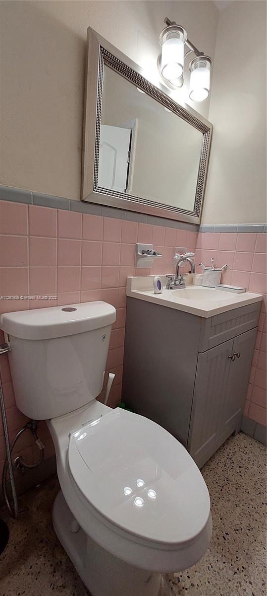 See details / 2634 sq. ft. $ 2022-11-03 0 Photo