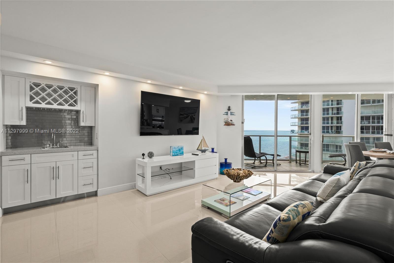 Photo of 16485 Collins Ave #1432, Sunny Isles Beach, Florida, 33160 -