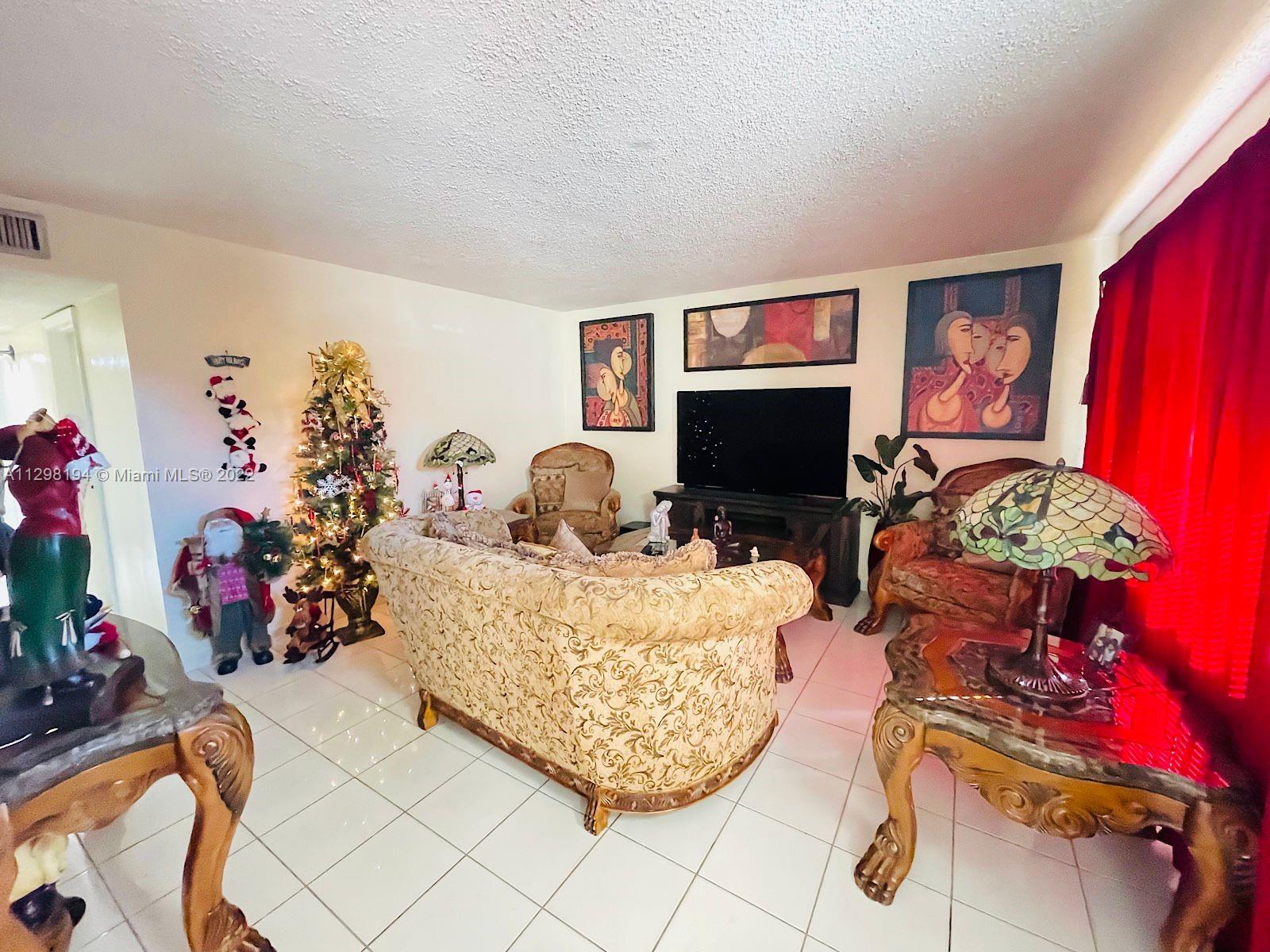 See details / 2758 sq. ft. $ 2022-12-16 0 Photo