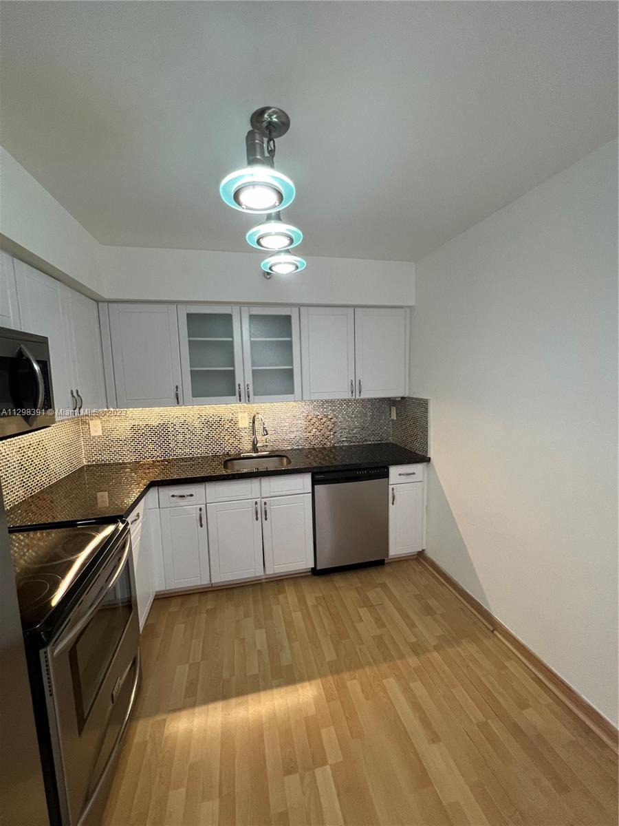 Photo of 3530 Mystic Pointe Dr #3003, Aventura, Florida, 33180 -