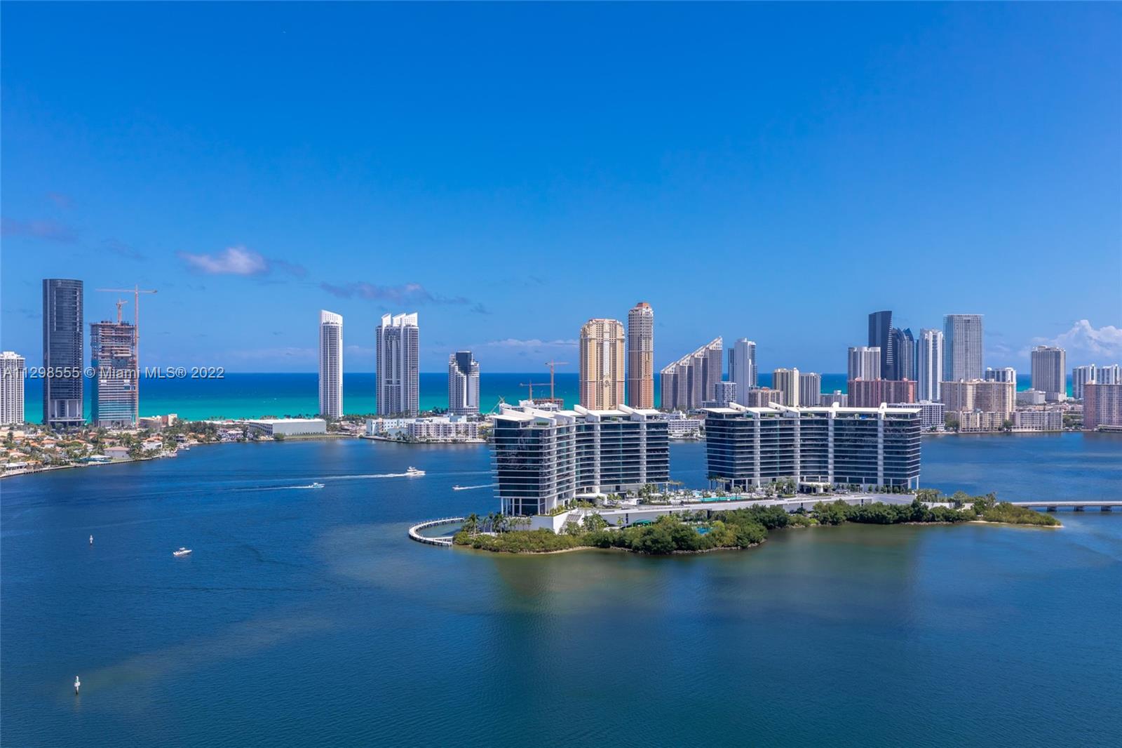 Photo of 3330 190th St #2816, Aventura, Florida, 33180 -