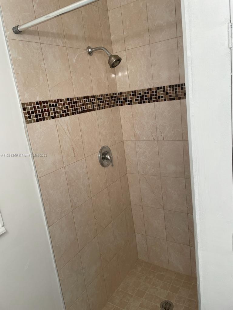 See details / 1673 sq. ft. $ 2022-11-06 0 Photo