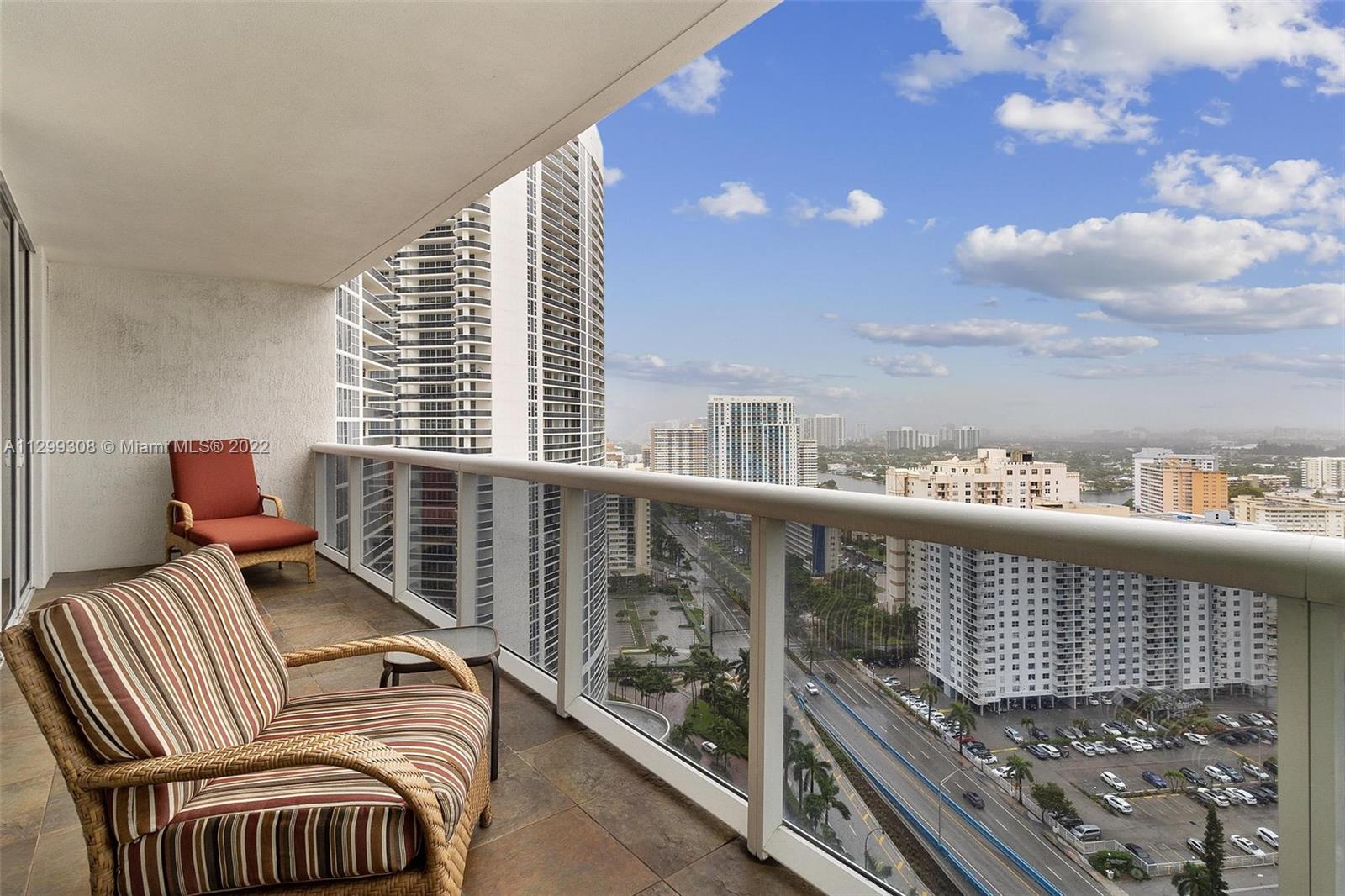 Ver detalles 2506 1 / 1 1086 sq. ft. $ 2022-11-07 0 foto