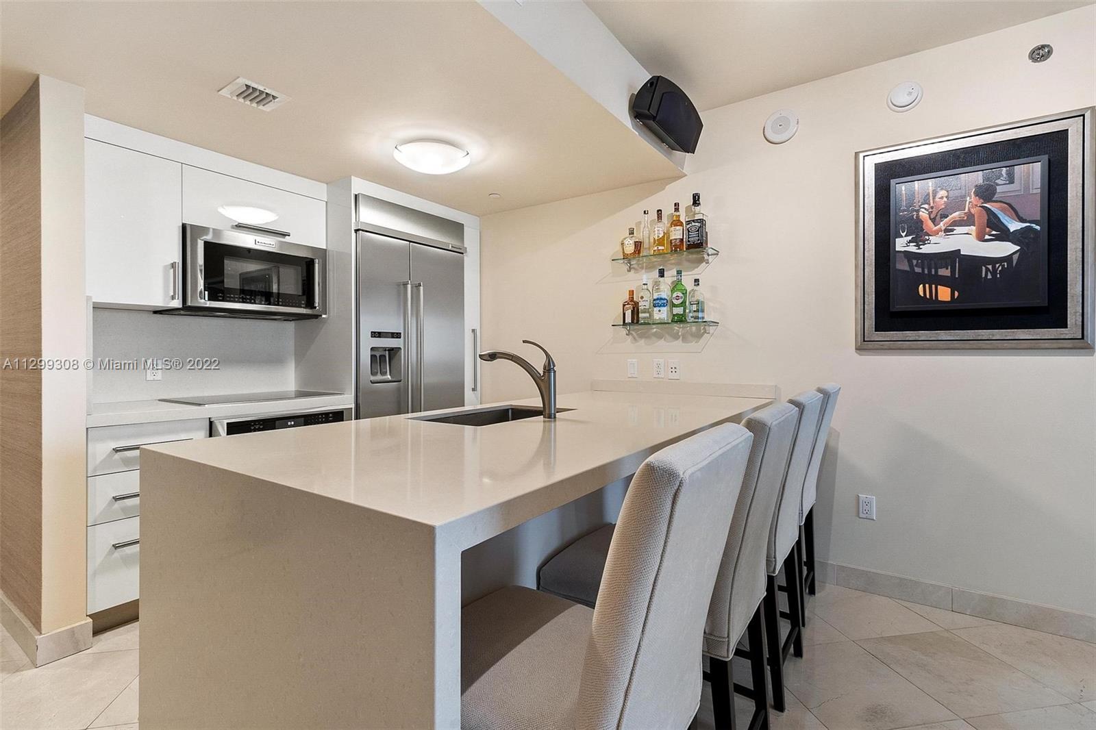 Ver detalles 2506 1 / 1 1086 sq. ft. $ 2022-11-07 0 foto