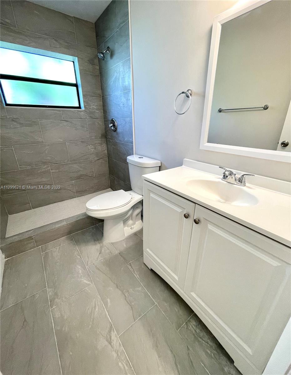 See details / 2244 sq. ft. $ 2022-11-07 0 Photo