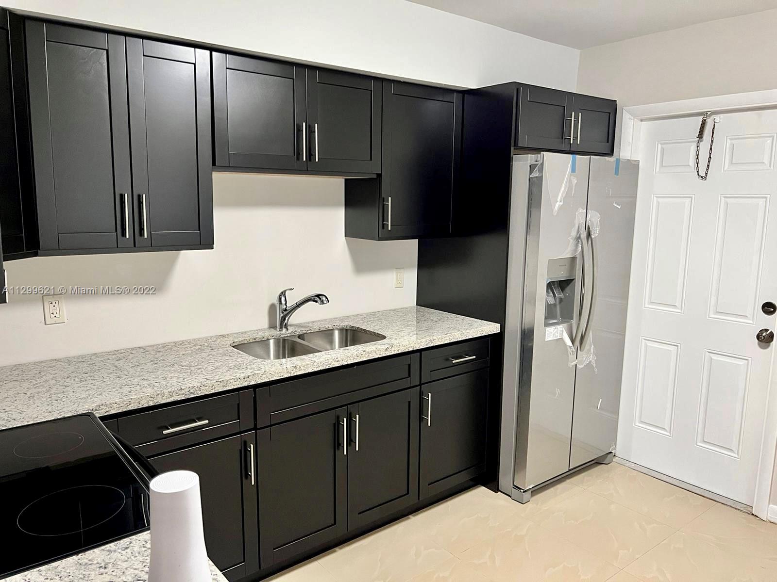 See details / 2244 sq. ft. $ 2022-11-07 0 Photo