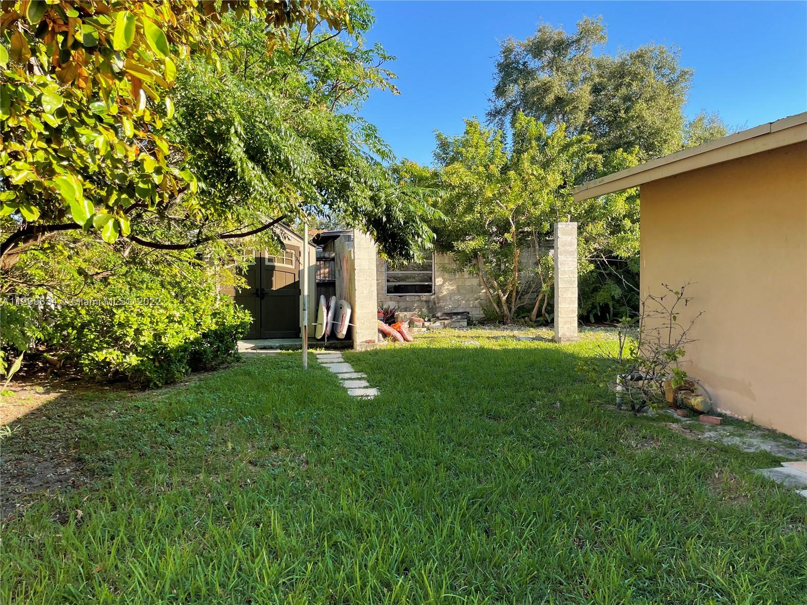 See details / 2536 sq. ft. $ 2022-11-07 0 Photo