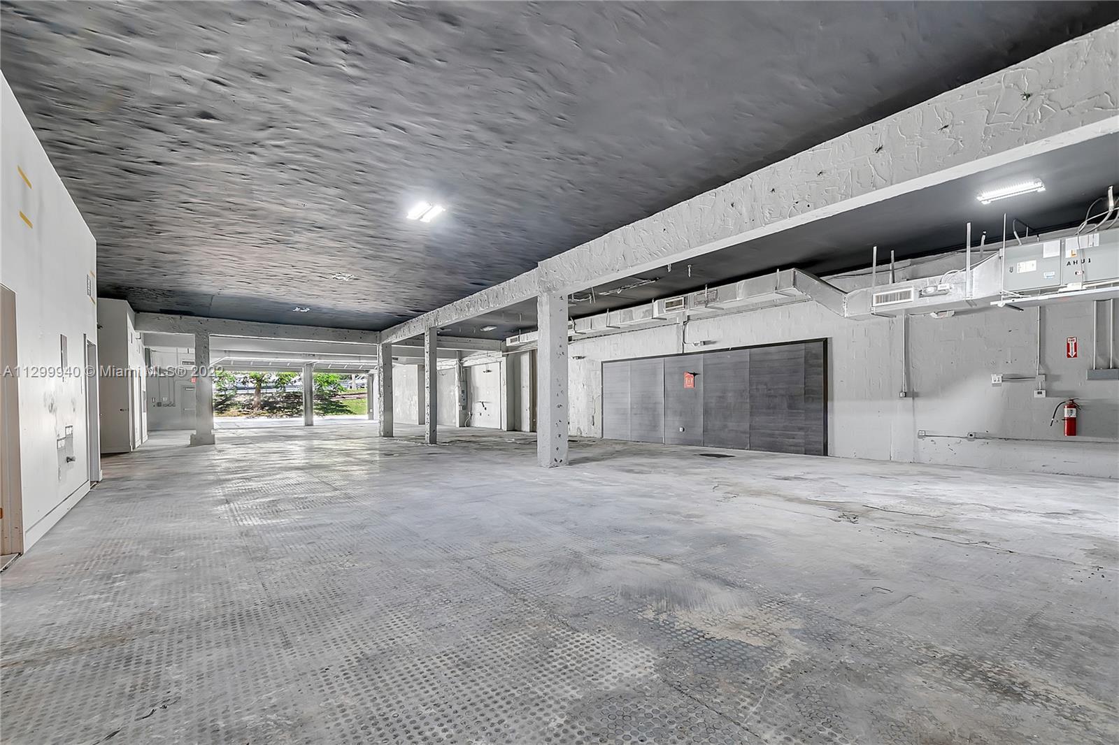 See details / sq. ft. $ 2022-11-08 0 Photo